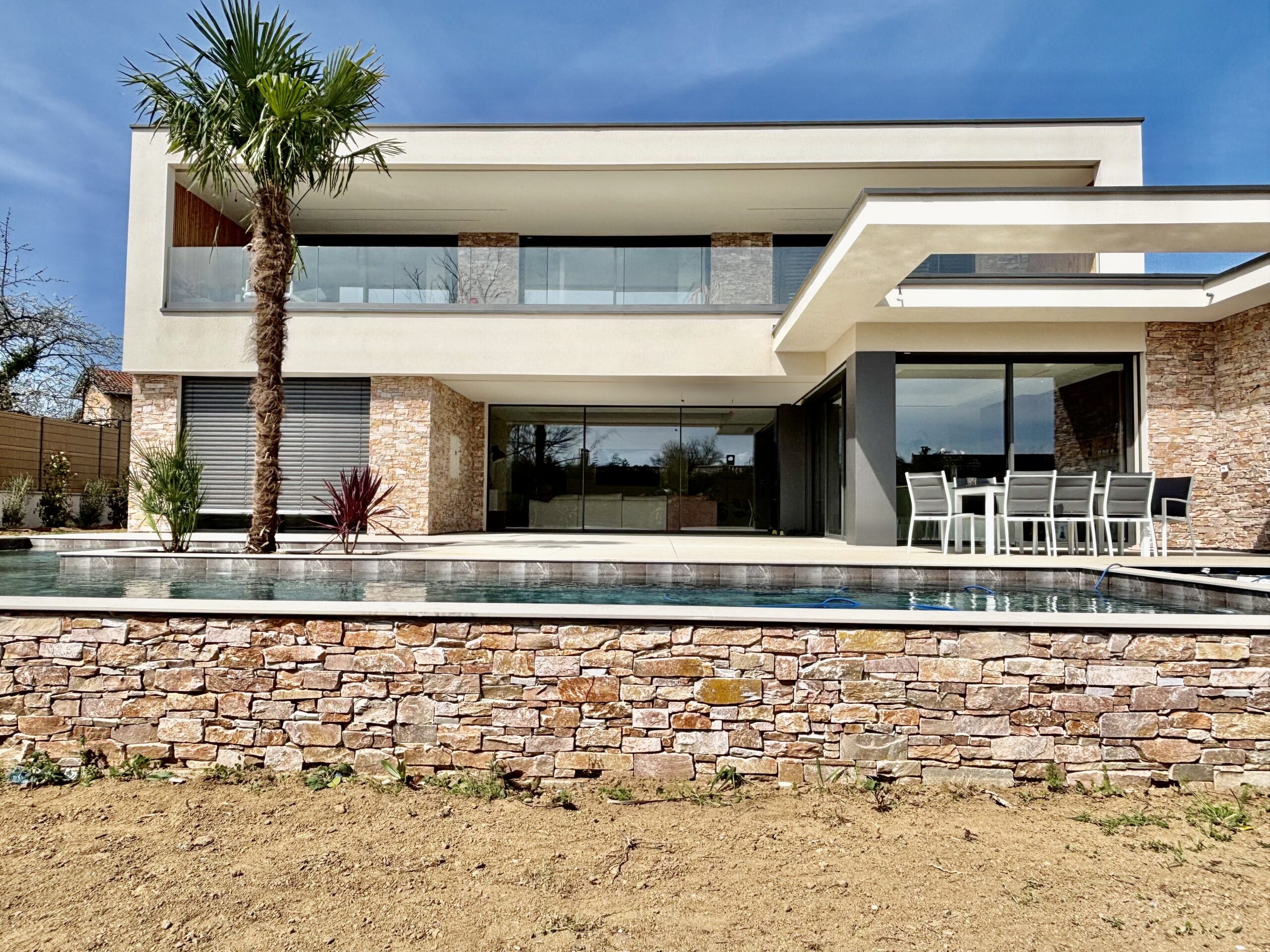 Villa moderne sur la commune de la Tour de Salvagny